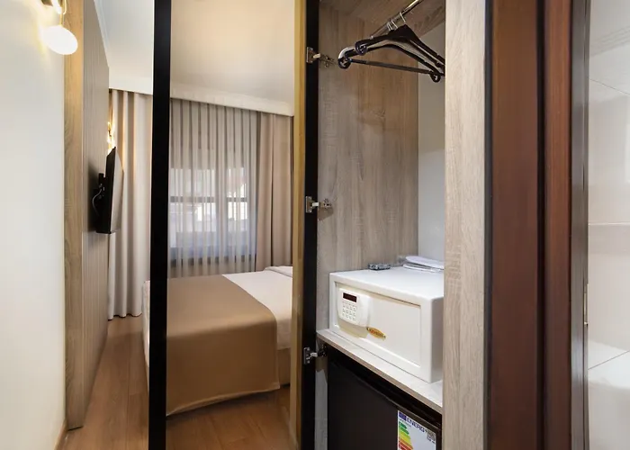 Atik Nisantasi 酒店